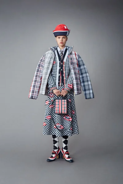 Look 28